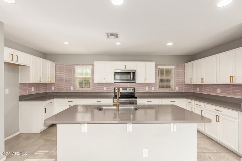 16530 Culver St, Goodyear, AZ 85338