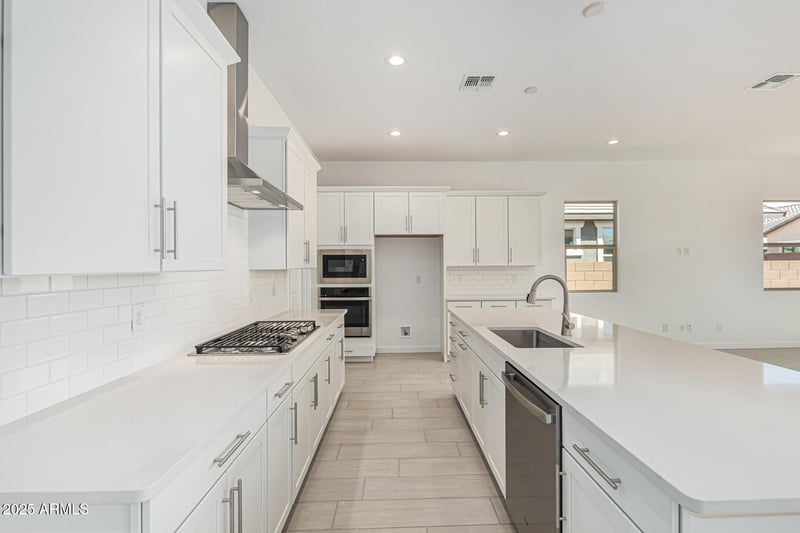 16531 Avenida Del Sol --, Surprise, AZ 85387