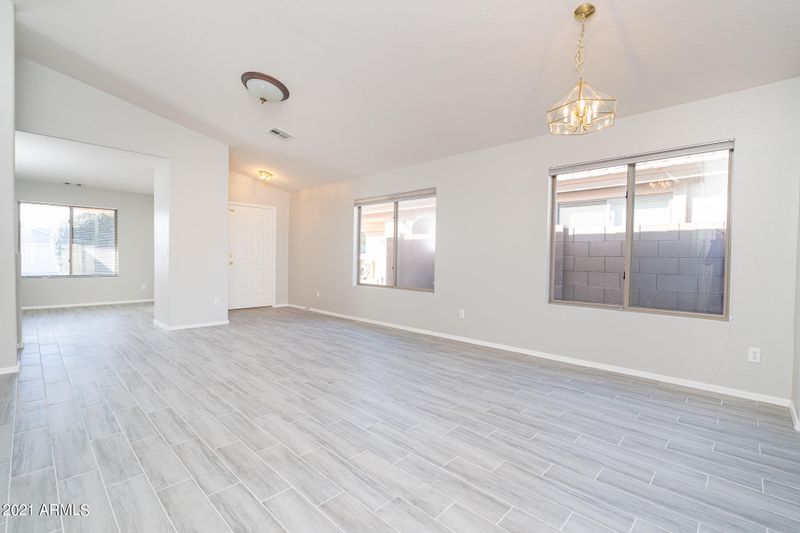 16534 W Cottonwood St, Surprise, AZ 85388