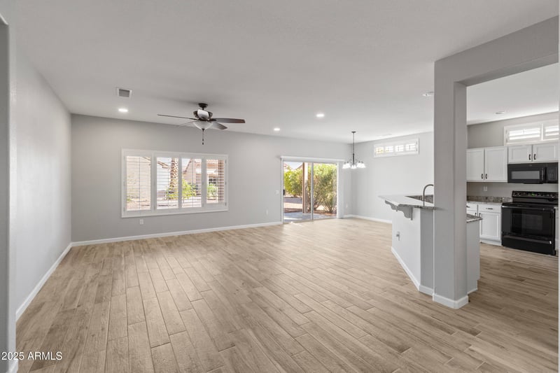 16536 Rock Springs Ln, Surprise, AZ 85374