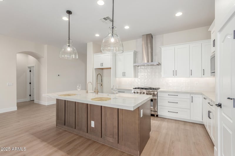 1654 Grand Canyon Dr, Chandler, AZ 85249