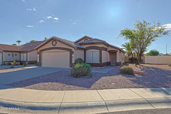 16542 N Naegel Dr, Surprise, AZ 85374