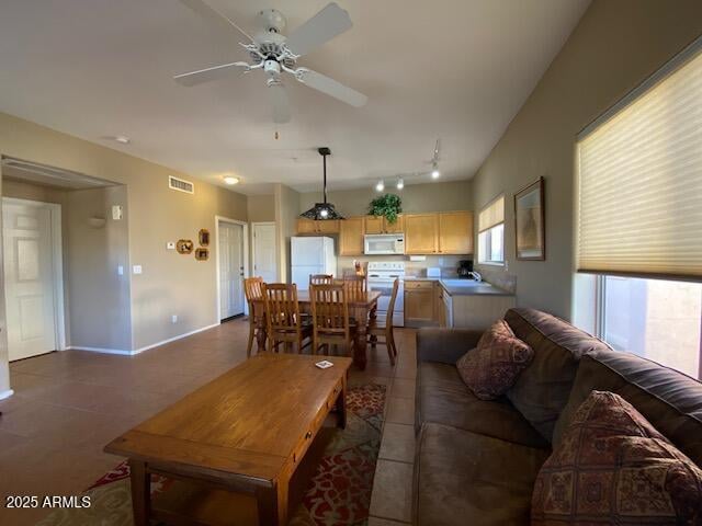 16545 Gunsight Dr #213, Fountain Hills, AZ 85268