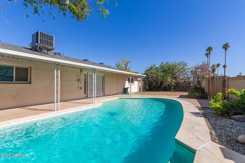 1655 La Jolla Dr, Tempe, AZ 85282