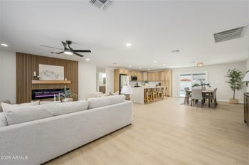 1655 La Jolla Dr, Tempe, AZ 85282