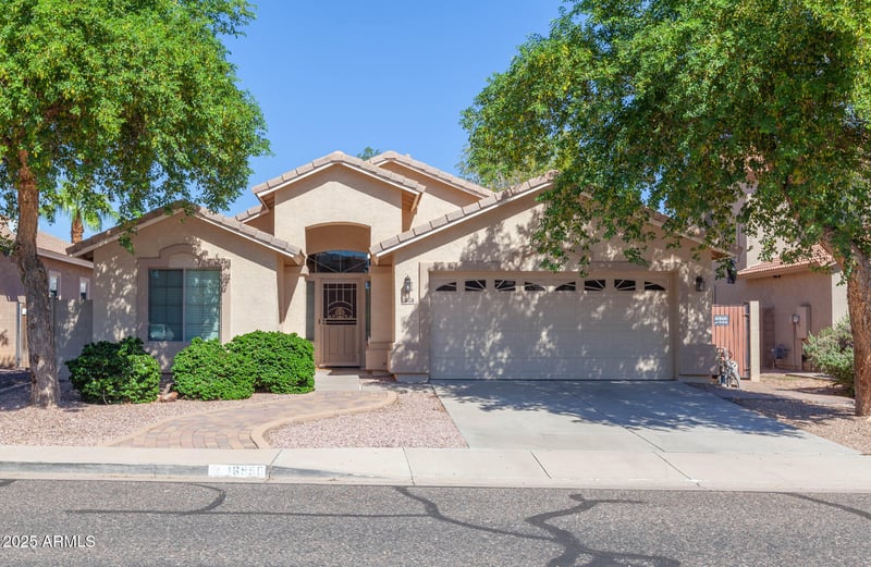 16550 Desert Ln, Surprise, AZ 85388