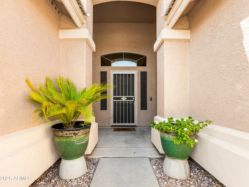 16559 Saguaro Ln, Surprise, AZ 85388