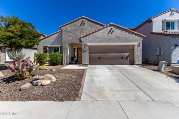 1656 Cavedale Dr, Phoenix, AZ 85085