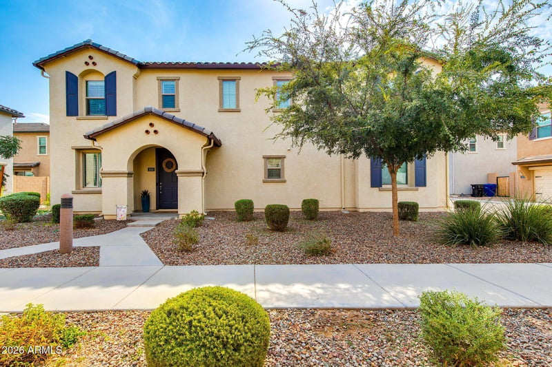 1656 S 82nd Way, Mesa, AZ 85209