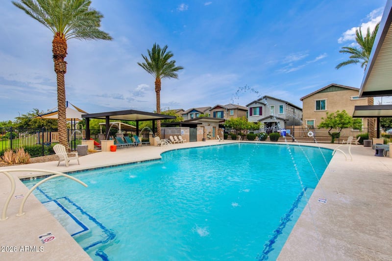 1656 S 82nd Way, Mesa, AZ 85209