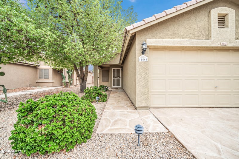16561 157th Ave, Surprise, AZ 85374