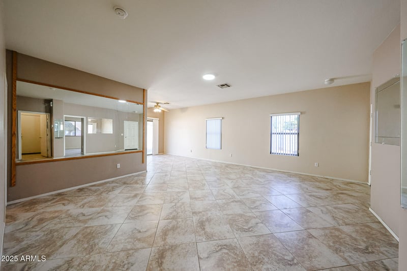 16566 Naegel Dr, Surprise, AZ 85374