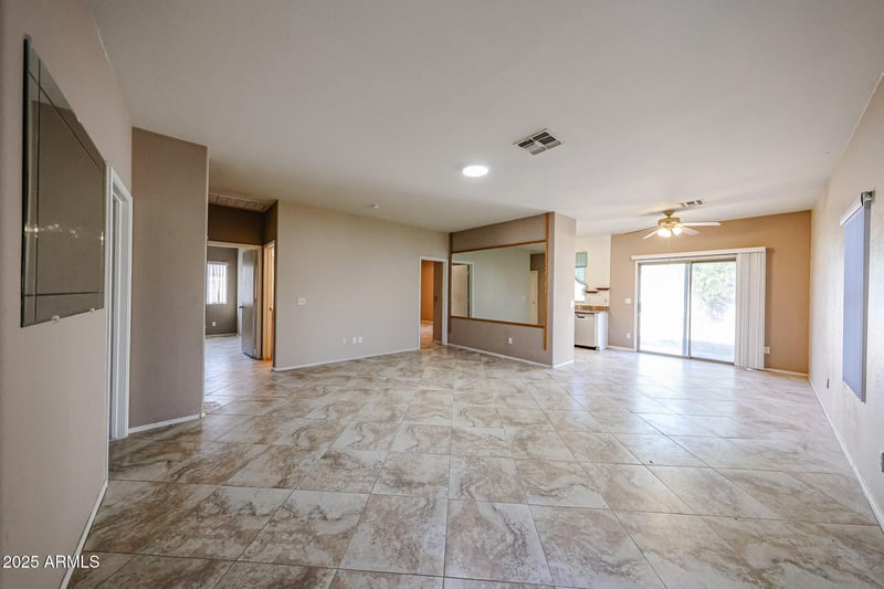 16566 Naegel Dr, Surprise, AZ 85374