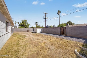 1657 Bedford St, Mesa, AZ 85201