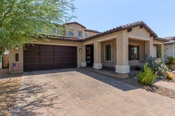 1657 Henry Ln, Gilbert, AZ 85295