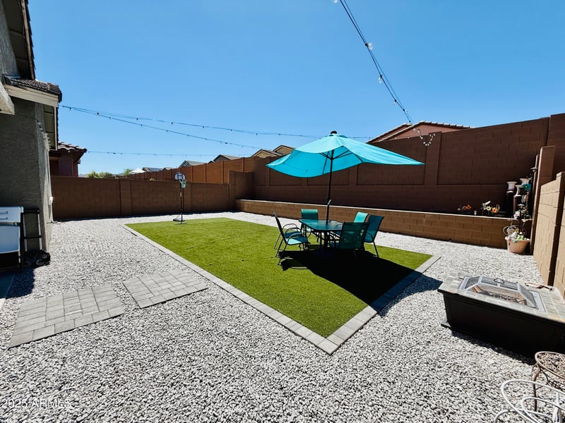 1657 Monte Way, Phoenix, AZ 85041