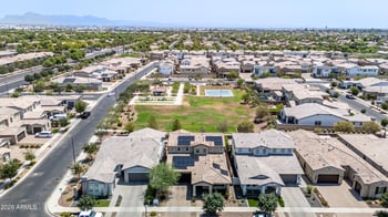 1657 Henry Ln, Gilbert, AZ 85295