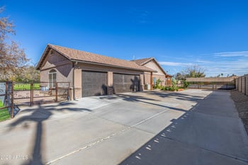 1657 S Vine St, Chandler, AZ 85286