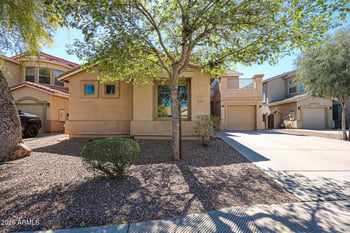 16577 Saguaro Ln, Surprise, AZ 85388