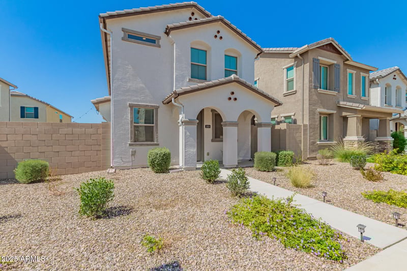 1658 83rd Way, Mesa, AZ 85209