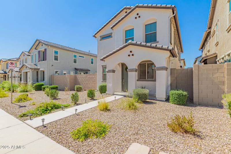 1658 83rd Way, Mesa, AZ 85209