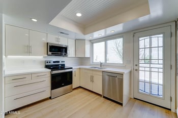 1658 Sierra Vista Dr, Tempe, AZ 85288