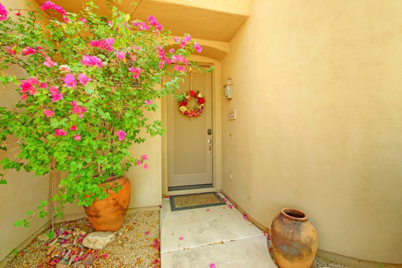 16600 N Thompson Peak Pw #1022, Scottsdale, AZ 85260