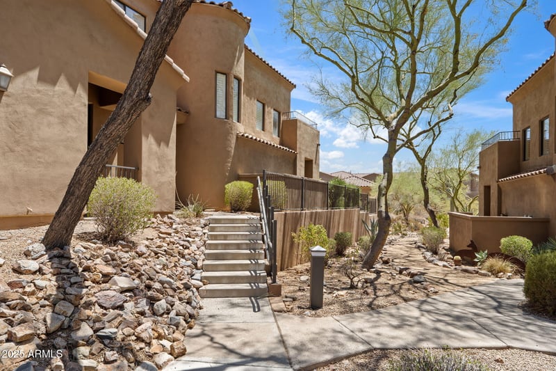 16600 Thompson Peak Pw #2076, Scottsdale, AZ 85260
