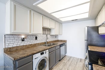 16602 25 St #225, Phoenix, AZ 85032