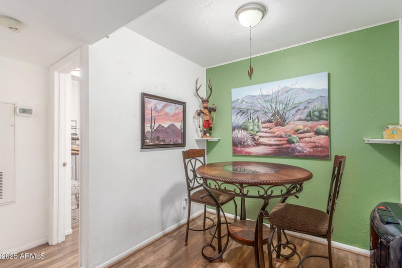16602 25th St #204, Phoenix, AZ 85032