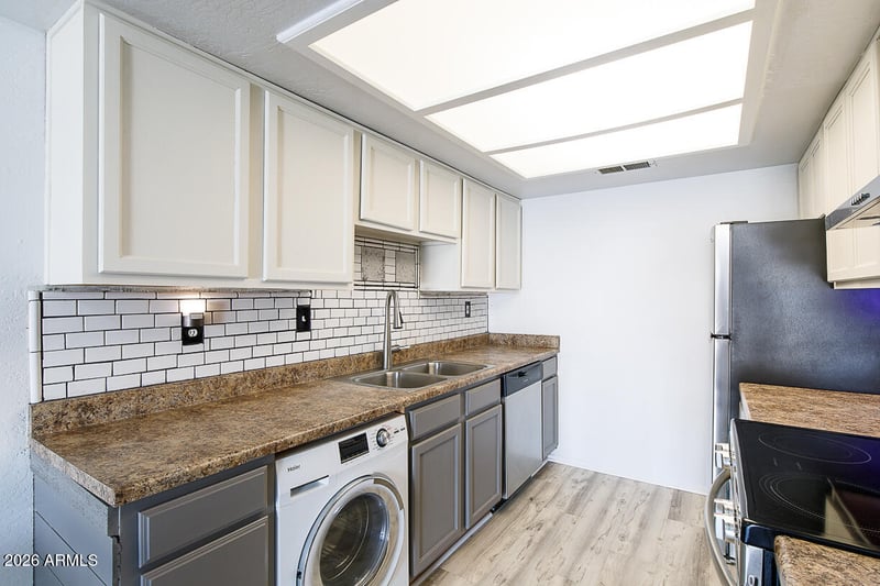 16602 N 25 St #225, Phoenix, AZ 85032