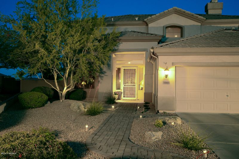 16603 S 11th Ave, Phoenix, AZ 85045