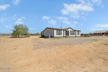 16608 W Gloria Ln W, Surprise, AZ 85387