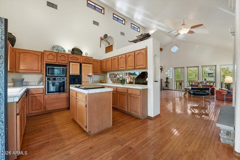 16609 E Emerald Dr, Fountain Hills, AZ 85268