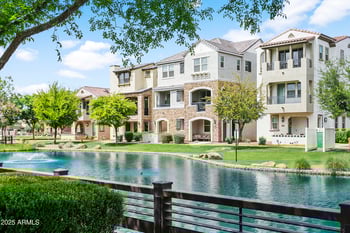 1661 Hampton Ln, Gilbert, AZ 85295