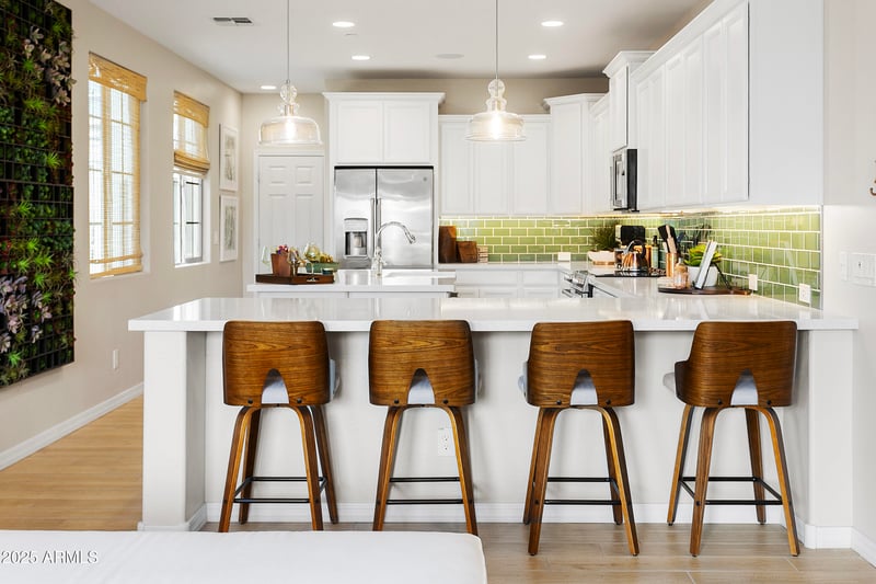 1661 Hampton Ln, Gilbert, AZ 85295