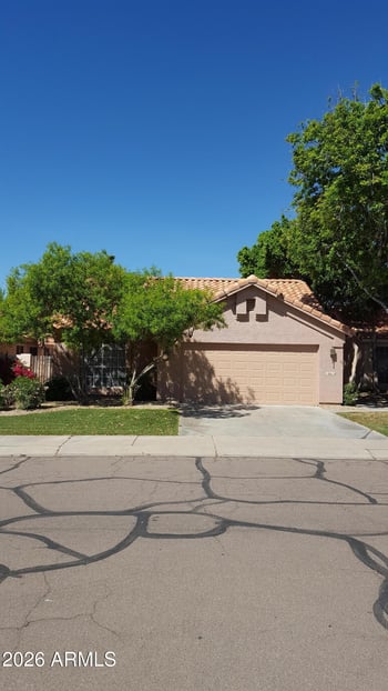 16610 32nd Pl, Phoenix, AZ 85048