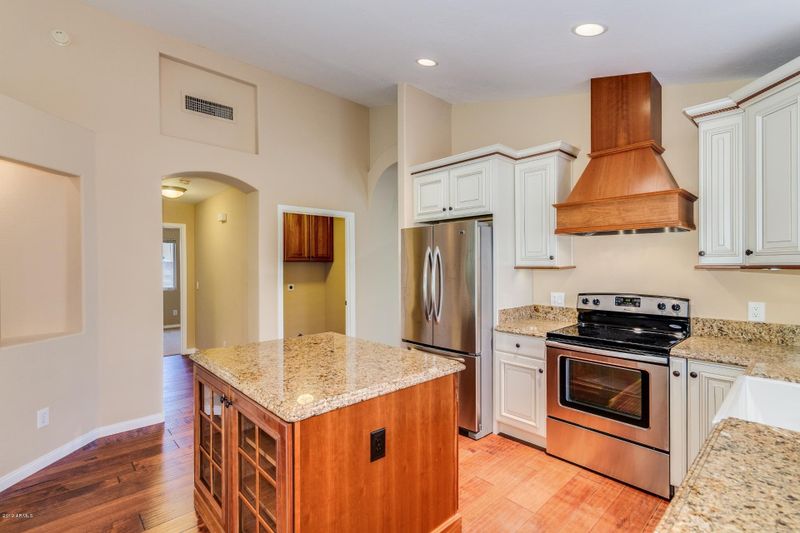16611 N 5th Ave, Phoenix, AZ 85023