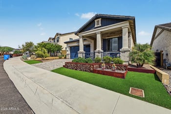 16611 S 8th Way, Phoenix, AZ 85048