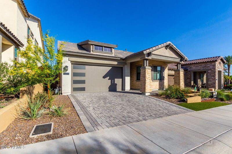 16611 S 9th St, Phoenix, AZ 85048