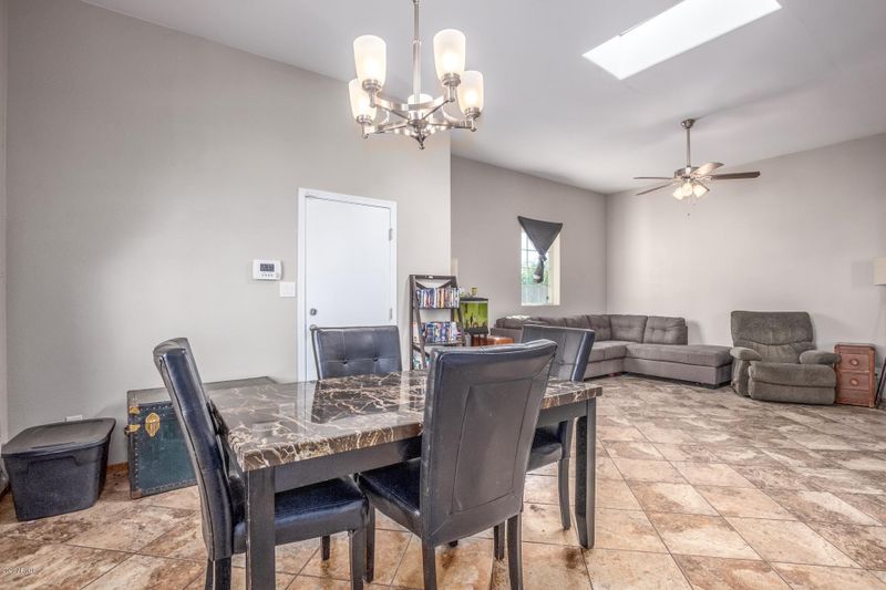 16612 N 28th Pl, Phoenix, AZ 85032
