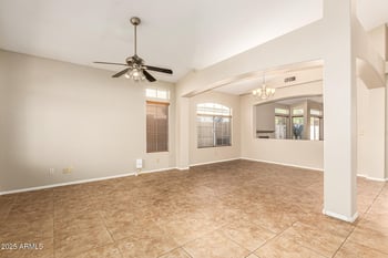 16617 14th St, Phoenix, AZ 85048