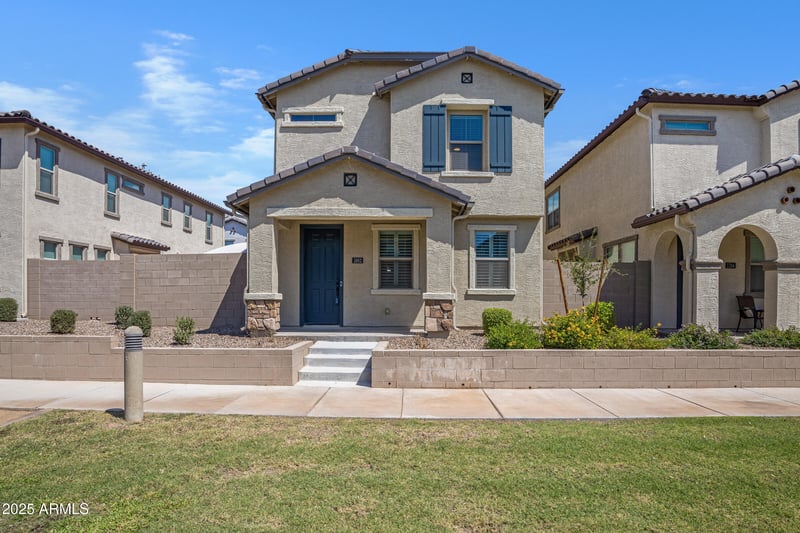 1662 83rd Way, Mesa, AZ 85209