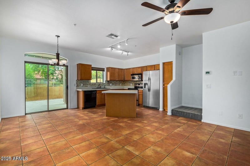 16620 48th St #79, Phoenix, AZ 85048