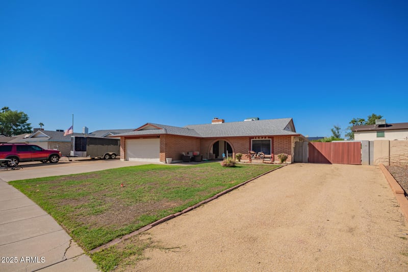 16628 33rd Ave, Phoenix, AZ 85053
