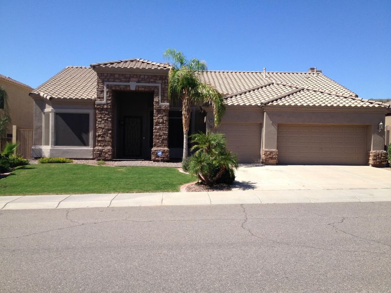 16628 S 12th Ave, Phoenix, AZ 85045