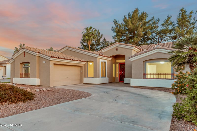 1663 Spur St, Gilbert, AZ 85296