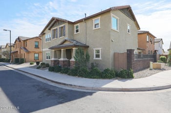 16631 Culver St, Goodyear, AZ 85338