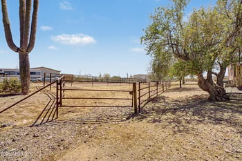 16634 Gloria Ln, Surprise, AZ 85387