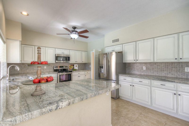 16634 S 14th Pl, Phoenix, AZ 85048